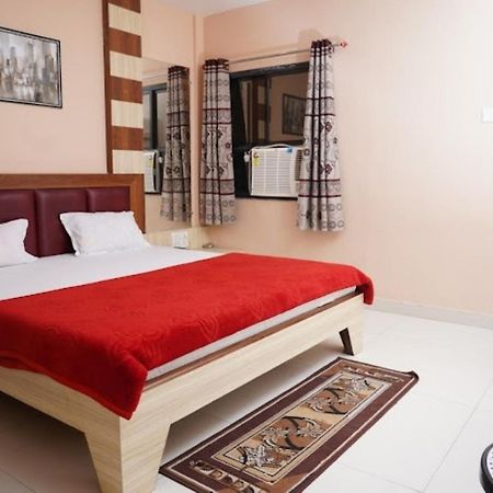 Hotel Shubh Shree Bilaspur Kültér fotó