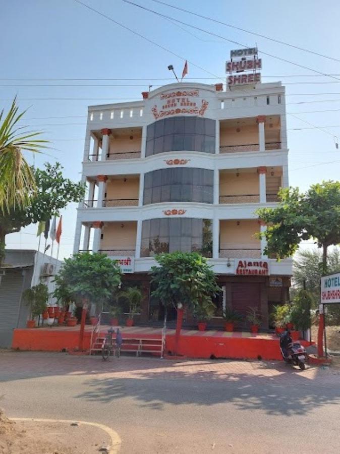 Hotel Shubh Shree Bilaspur Kültér fotó